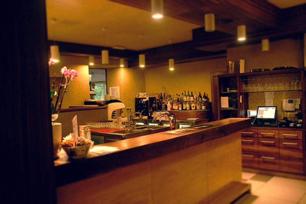 Trebnje Hotel Opara מראה חיצוני תמונה