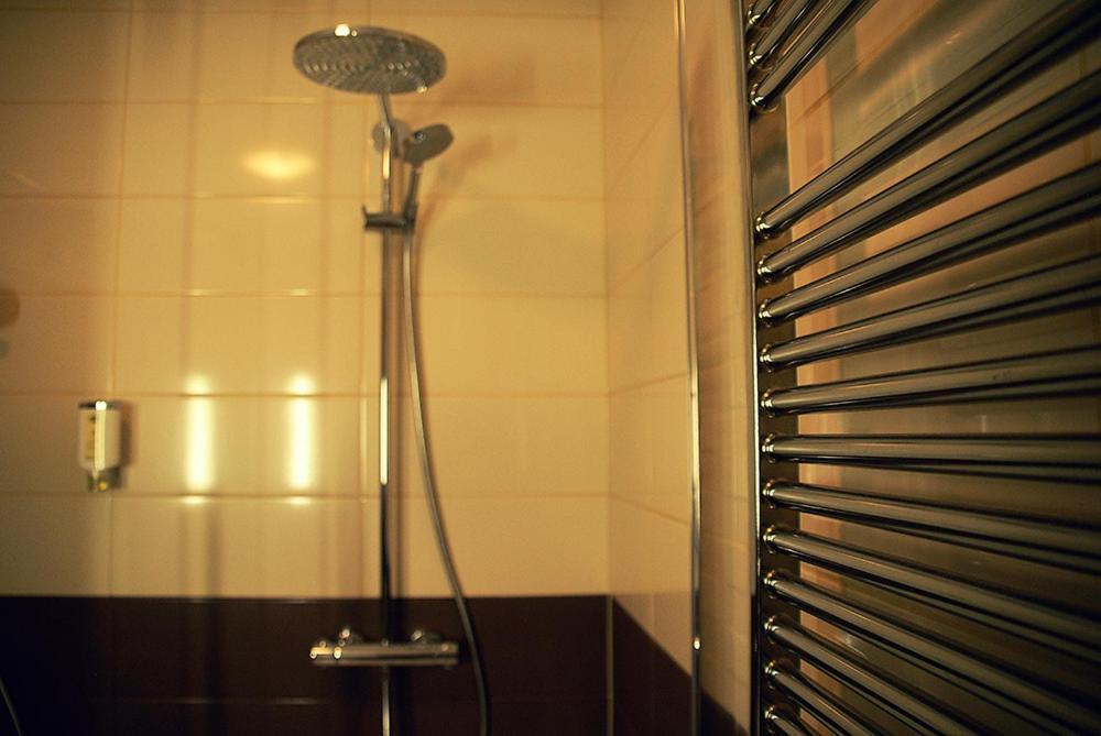 Trebnje Hotel Opara מראה חיצוני תמונה