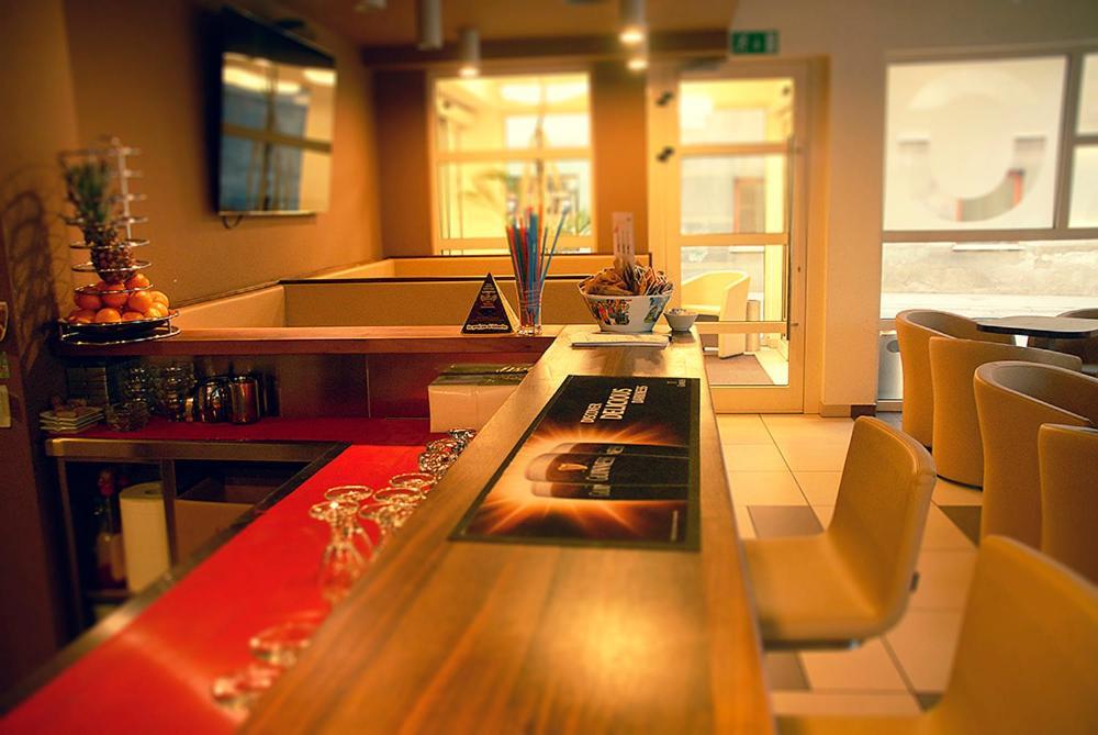 Trebnje Hotel Opara מראה חיצוני תמונה