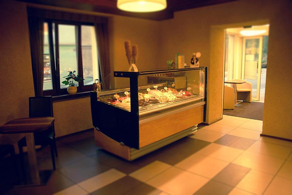 Trebnje Hotel Opara מראה חיצוני תמונה
